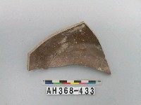 藏品(褐釉罐殘件)的圖片